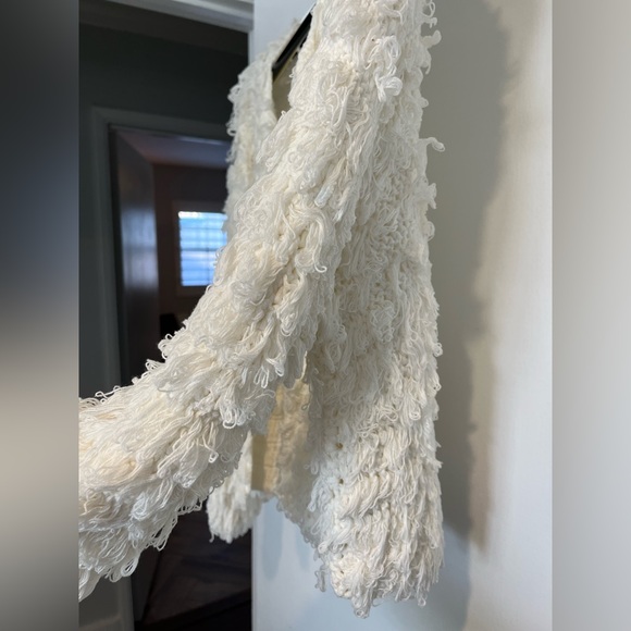 Blue Blush One Size Oversized Knit White Fringe Cardigan - Picture 2 of 6